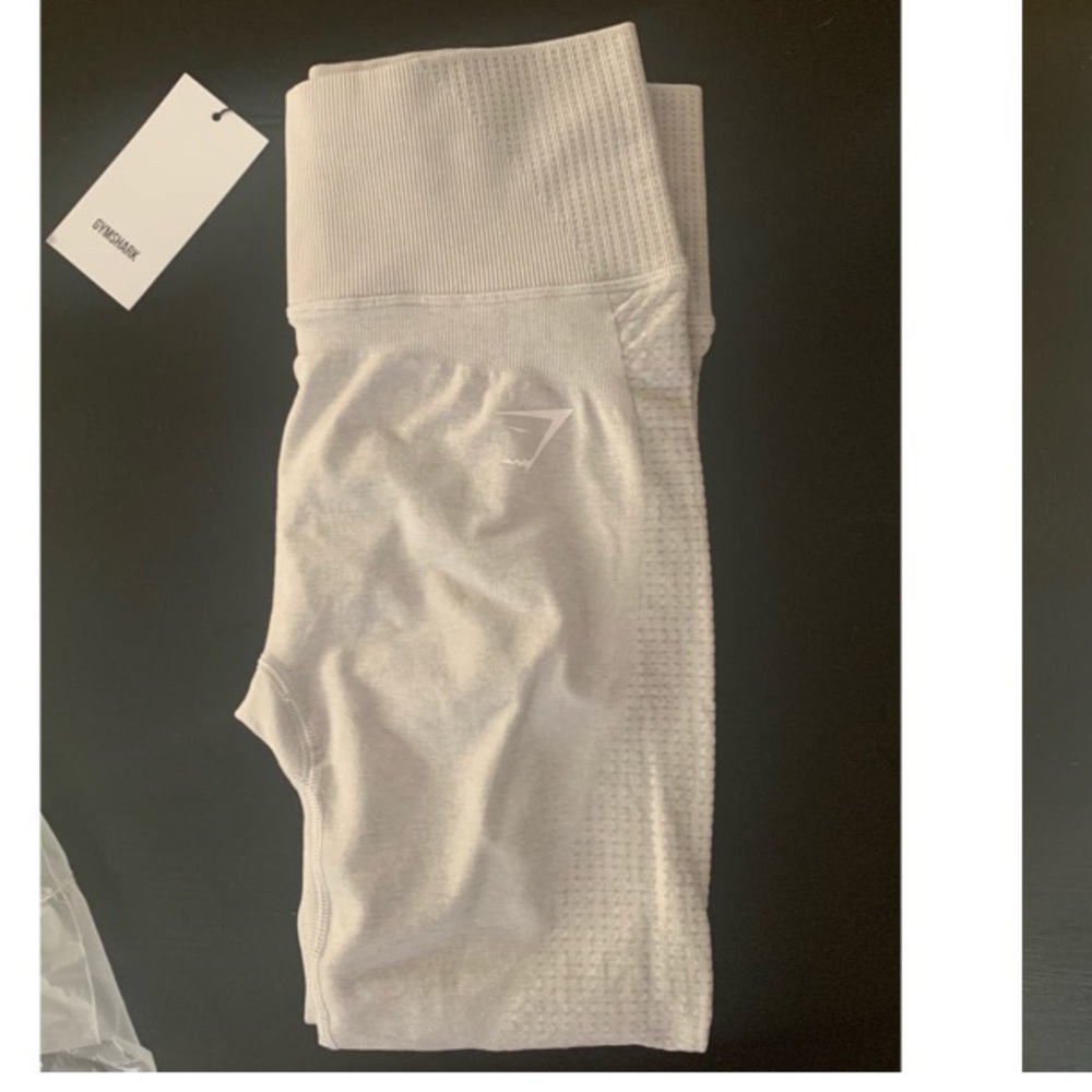 Light grey gymshark leggings